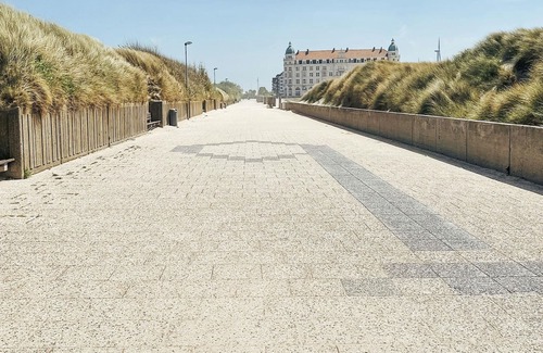Zeebrugge Apartment | Nice apartment with air conditioning, on a resort, 2.5 km. from the beach