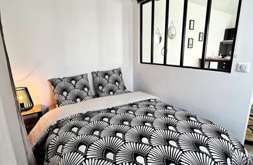 La Rochelle Apartment | Nice apartment with parking