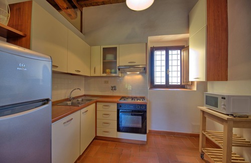 San Casciano in Val di Pesa Apartment | Nice apartment with WIFI, pool, A/C, TV, pets allowed and panoramic view, close to Greve In Chia.
