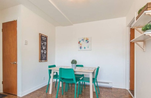 Desjardins Apartment | Nice appart in Lévis