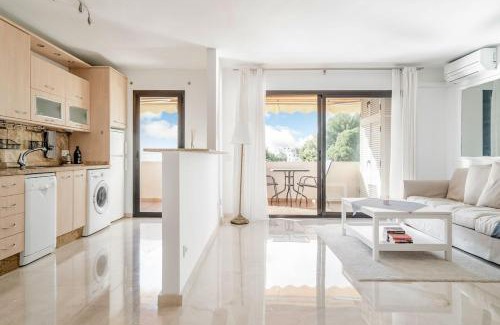 Marbella Apartment | Nice apt next to Hard Rock Hotel