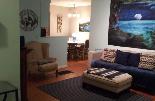 Rogers Seabreeze Apartment | Nice Beach House Apartment close to Beach