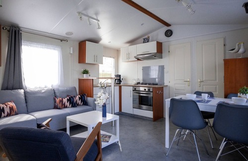 Tzummarum Ski Chalet | Nice chalet near the Wadden Sea