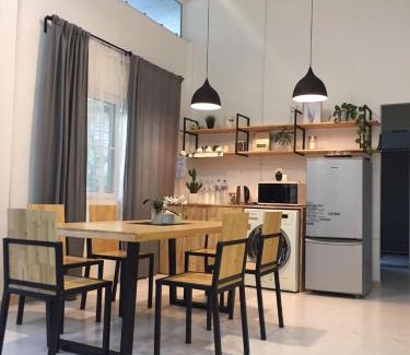 Nong Pa Khrang House | Nice cozy warm home