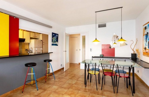 L'Hospitalet de l'Infant Apartment | Nice apartment for 6 people with A/C, WIFI, TV, terrace and parking