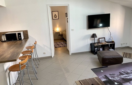 Old Town Apartment | Nice flat 2 bedrooms 2 bathrooms 75m2 4* historic center of Toulon