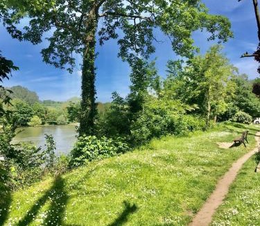 Le Pecq Apartment | Nice flat close to Seine river in Paris