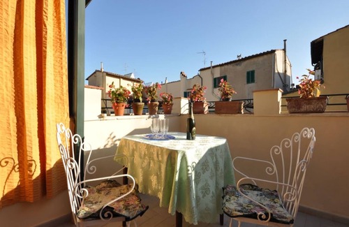 Sant' Ambrogio Apartment | Nice flat with terrace perfect located between Duomo and Santa Croce square