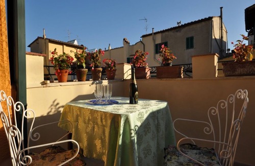 Sant' Ambrogio Apartment | Nice flat with terrace perfect located between Duomo and Santa Croce square