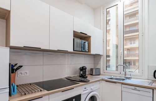 Quartier du Port Apartment | Nice Garibaldi/Republique area - Nice 2-room apartment