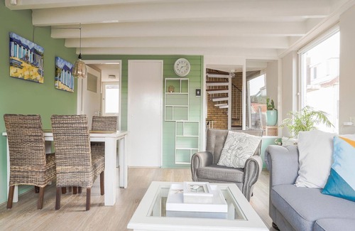 Municipality of Katwijk House | Nice holiday home in Katwijk aan Zee near centre