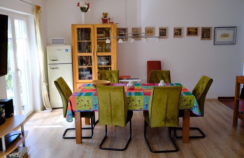 Brochterbeck House | Nice Holiday House in Brochterbeck with Private Parking