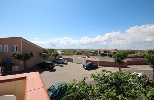 Portiragnes-Plage House | Nice holiday house with 2 bedrooms, 5 people, in a secured residence with commun pool, 200m from.