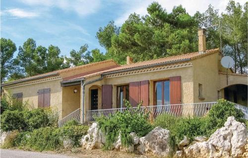 Cesseras House | Nice Home In Cesseras With Wifi