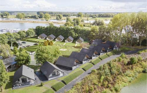 Kerkdriel House | Nice Home In Kerkdriel With Wifi