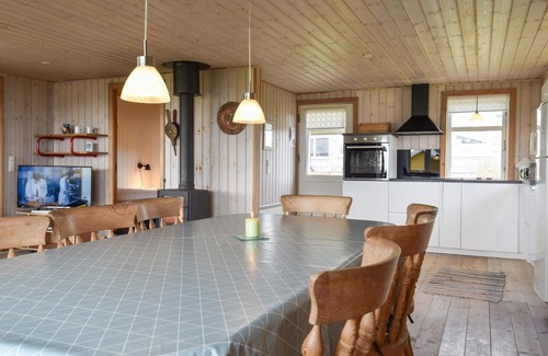 Lemvig House | Nice home in Lemvig with WiFi