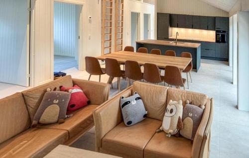 Bedegaard House | Nice Home In Nexø With Sauna