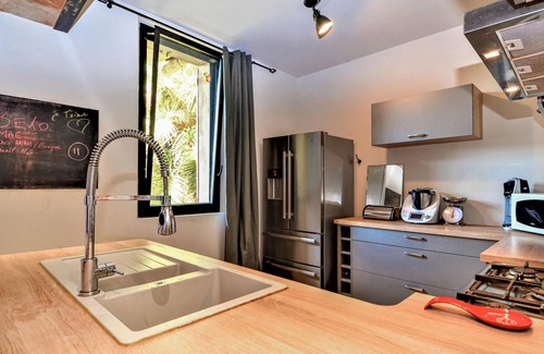 Pujaut House | Nice home in Pujaut with WiFi