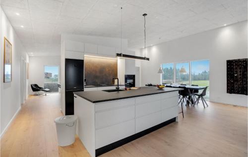 Lihme House | Nice Home In Spøttrup With Sauna