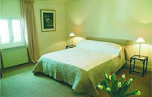 Saint-Didier House | Nice Home In St Didier With Kitchen