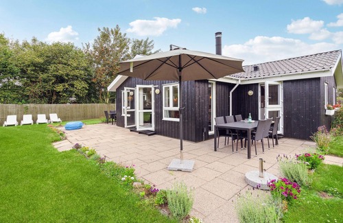 Skovmose House | Nice home in Sydals with WiFi