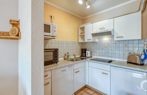 Groß Olversum House | Nice home in Tönning with kitchen