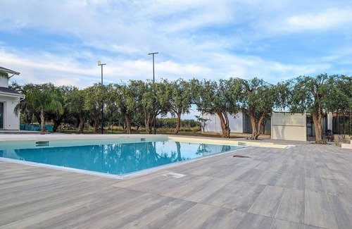 Torrenova House | Nice home in Torranova with kitchen