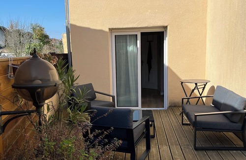 Perigueux House | Nice house 5mns from town center and greenway!