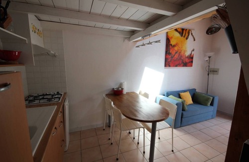 Portiragnes-Plage House | Nice house south exposed, located in a secured residence LES SABLES, for 4 persons, only at 250m.