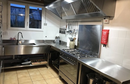 Chalais Apartment | Nice independent apartment in an old farm