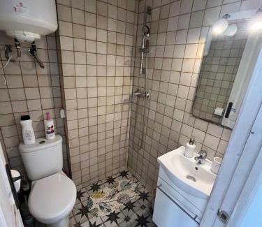El Cabanyal Apartment | Nice loft-style room in El Cabanyal