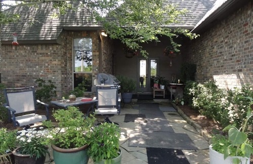 Old Jefferson House | Nice Luxury Home Perfect For The Summer