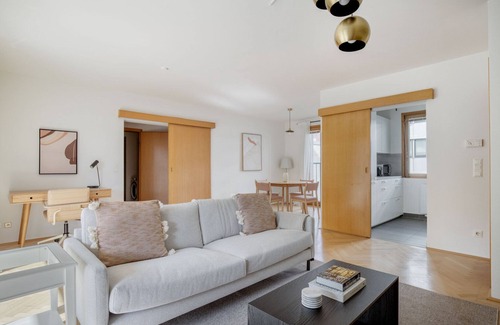 Mariahilf Apartment | Nice Mariahilf 2BR w/Balcony, nr Bars & Shops, by Blueground