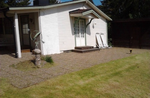 Motala House | Nice modern holiday home on Lake Vättern with three bedrooms