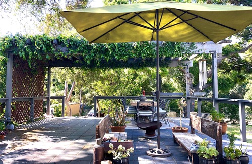 Meiners Oaks House | NICE! Ojai Architectural, Full of Light, Lush Gardens, Quiet Neighborhood