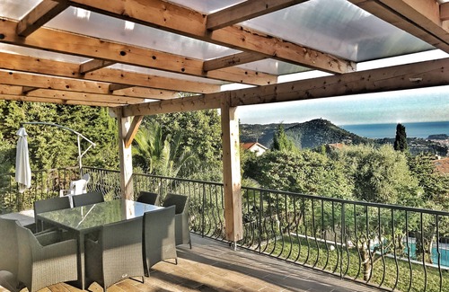 L'Ariane House | NICE PROVENCAL HOUSE WITH AMAZING VIEW! 15mn from NICE SEA VIEW FEERIQUE