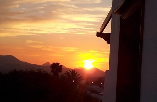 Nazaret House | Nice quiet and detached house with pool and views