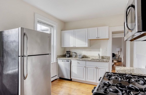 South Boston Apartment | Nice South Boston 3BR, Fully Furnished & Equipped, by Blueground