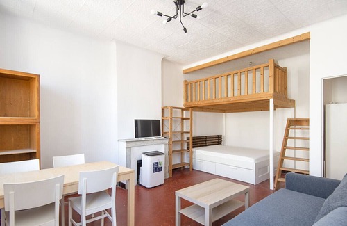 Saint-Lambert Apartment | Nice Studio Near The Beach Of The Catalans!
