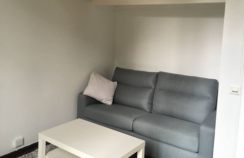 Mantes-la-Jolie Apartment | Nice studio with terrace