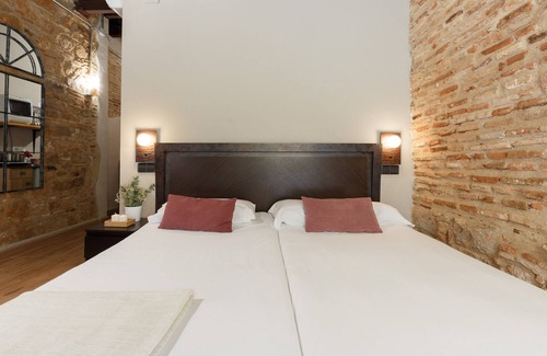 El Born Apartment | Nice studio with balcony in Born, fully equipped