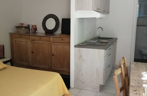 Ceyreste Apartment | Nice Studio With Terrace, Parking and Garden in Green and Quiet