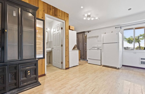 Mount Davidson Manor House | Nice Sunny Guest House