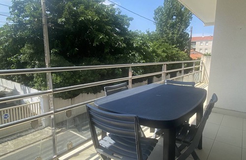 Le Grand Large Apartment | Nice T2 Near Beach with Air Conditioning