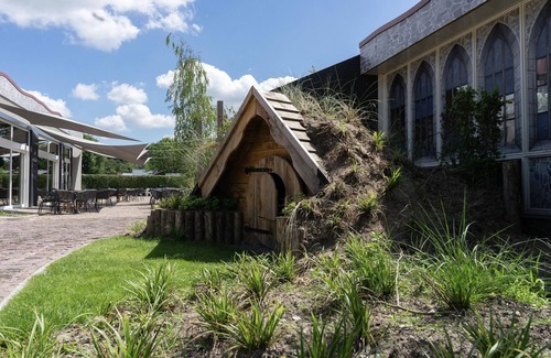 Kaatsheuvel House | Nice tentlodge with veranda, the Efteling at 2 km.