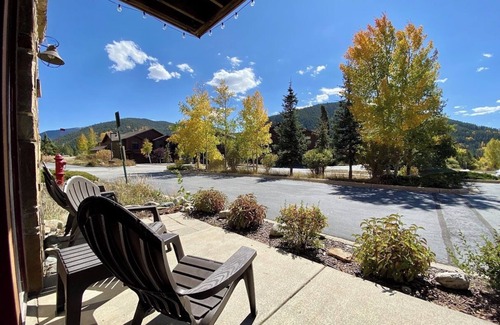Keystone House | Nice Townhouse Free Shuttle To the Village!