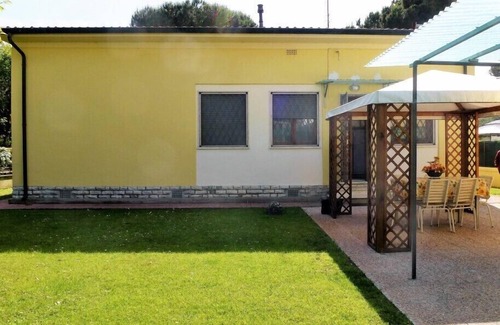 Lido di Camaiore House | Nice villa, close to the beach for 6 people.