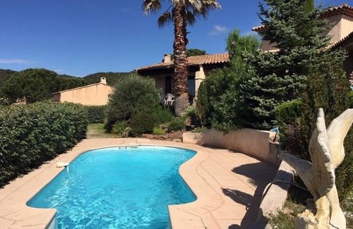Les Esterets du Lac House | Nice Villa, quiet, swimming pool and garden not overlooked near lake and beaches