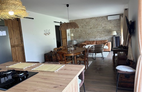 Macinaggio Villa | Nice villa with swimming pool overlooking the island of Capraia and 2 minutes walk from the beach.