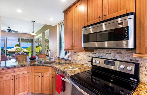 Napili Villa | NICELY RENOVATED OCEAN FRONT Villa- (25 G-5) ~ Save $ w/REDUCED PRICING ~ Platinum Maui Vacations